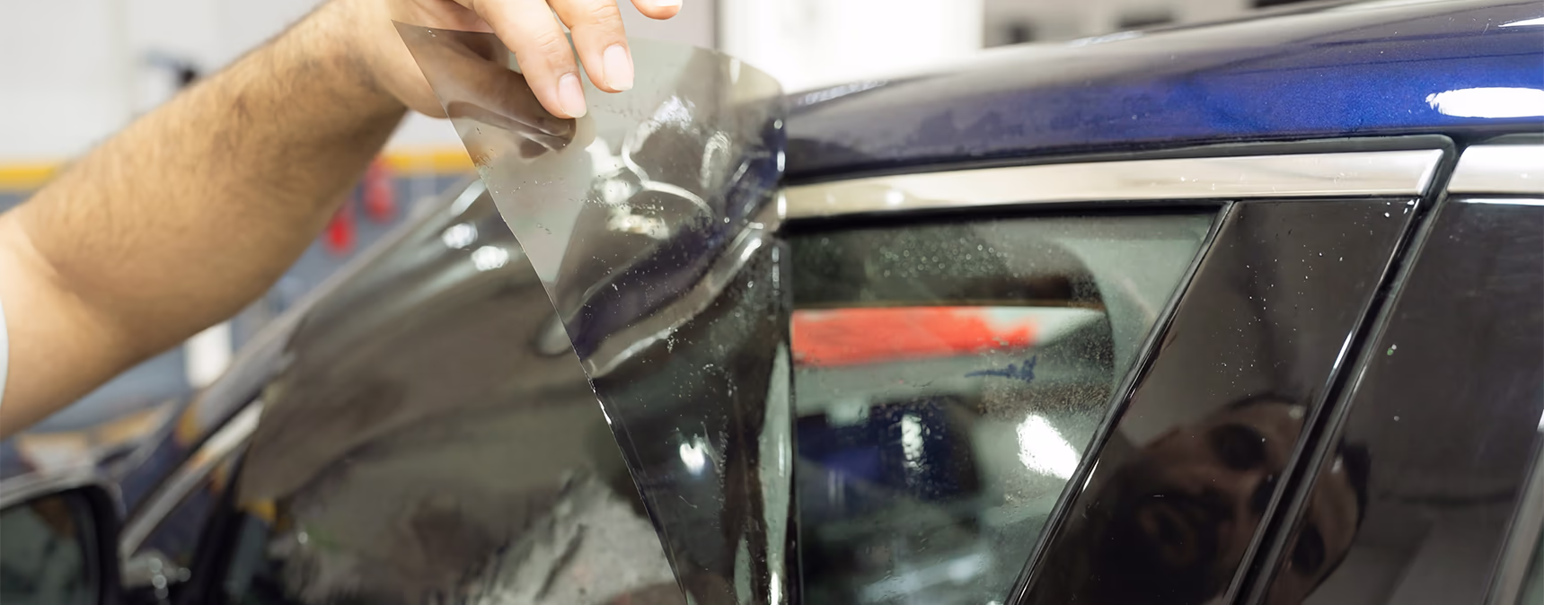Lexus window tint film installation – premium car accessories at AsarAuto Dammam, Saudi Arabia
