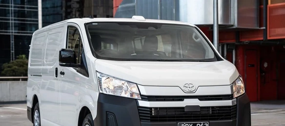 Hiace Van 2026